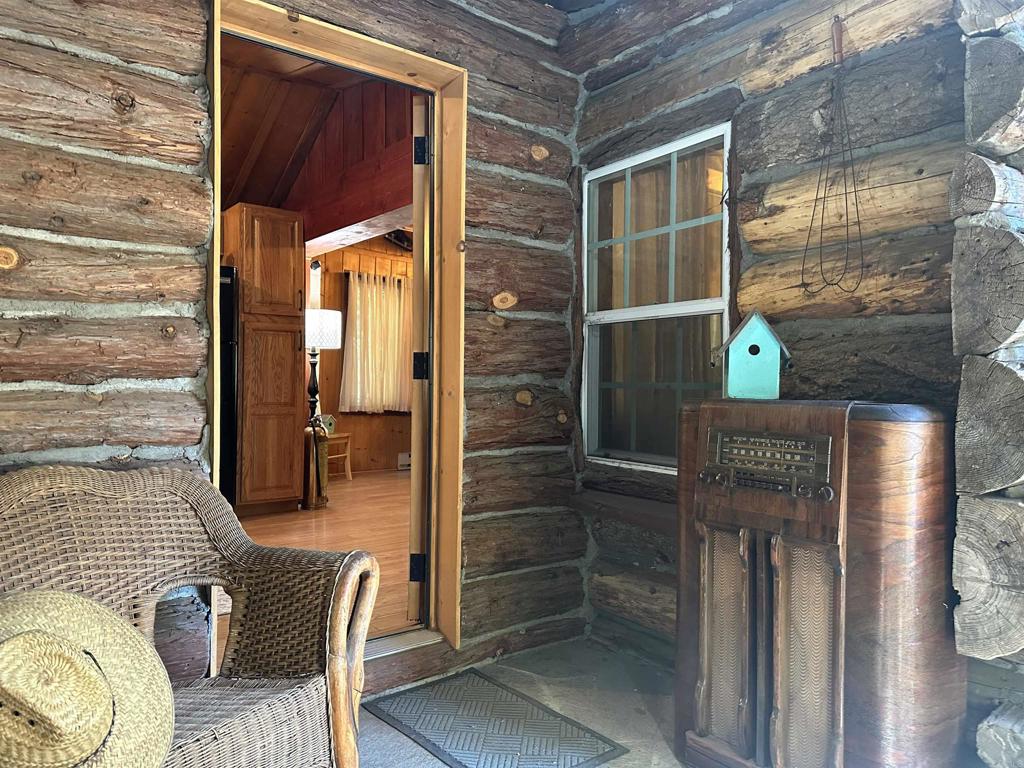 22194 Crestline Road Palomar Mountain, CA 92060 - Photo 12 of 75 Let's go inside...