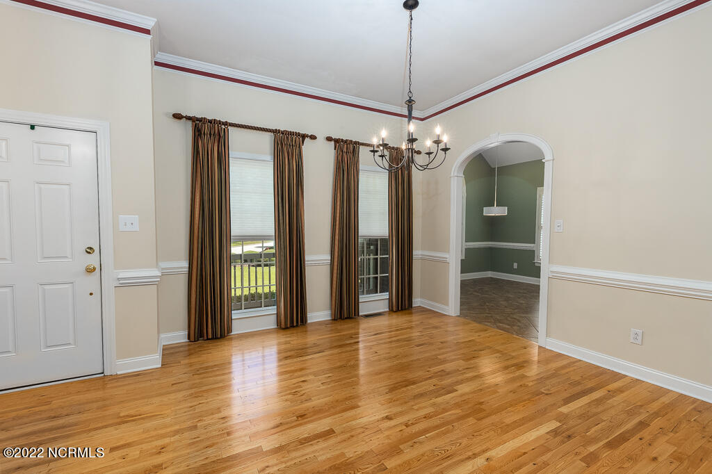 214 Emmen Road New Bern, NC 28562 - Photo 19 of 27 IMG_7198-5350
