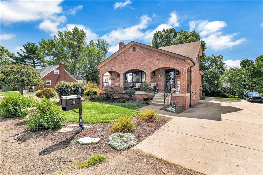 14 Highland Drive McKees Rocks, PA 15136 - Photo 1 of 25 Gallery Image 1