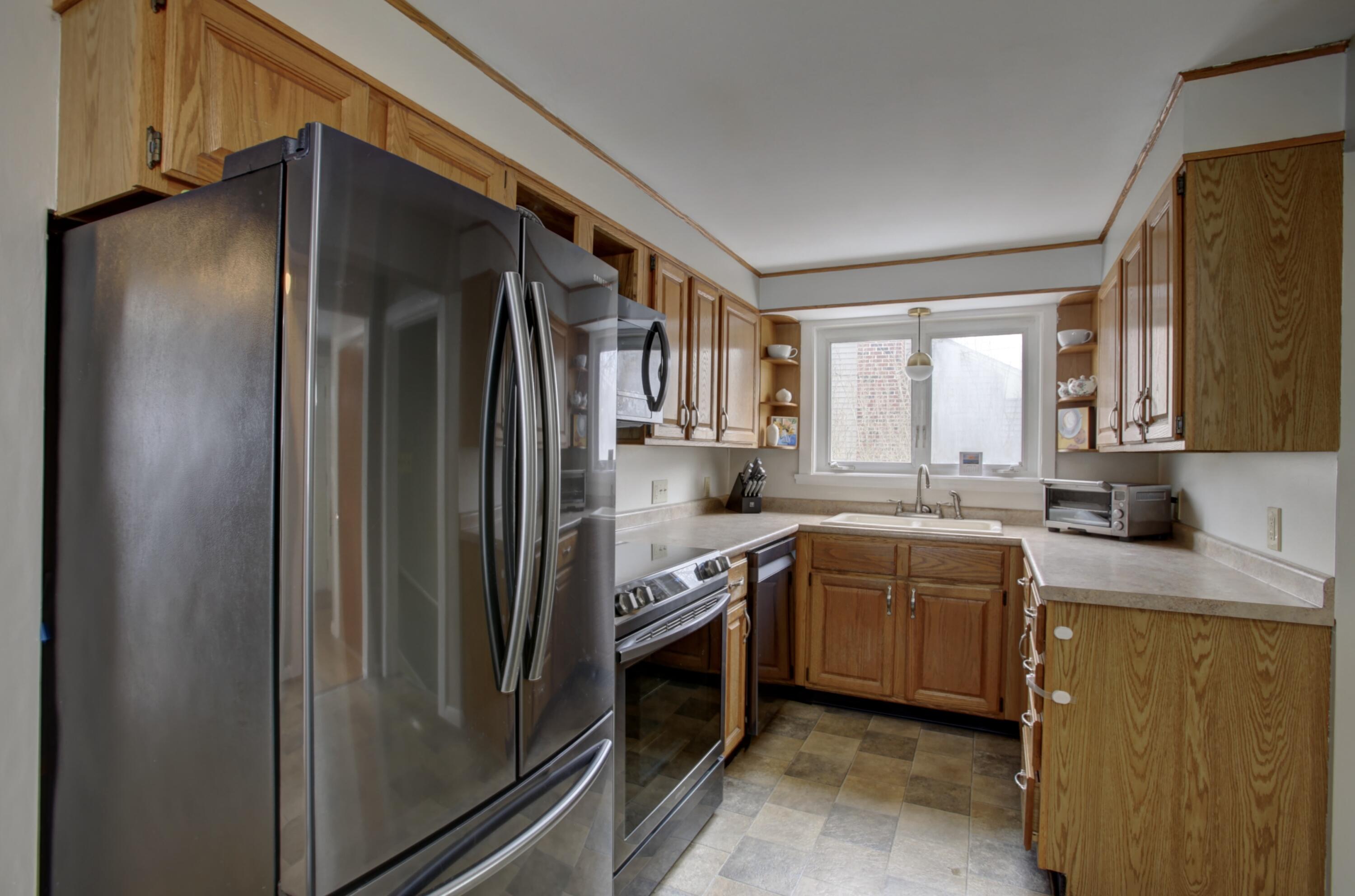 19 Williston Road South Portland, ME 04106 - Photo 9 of 20 IMG_1041