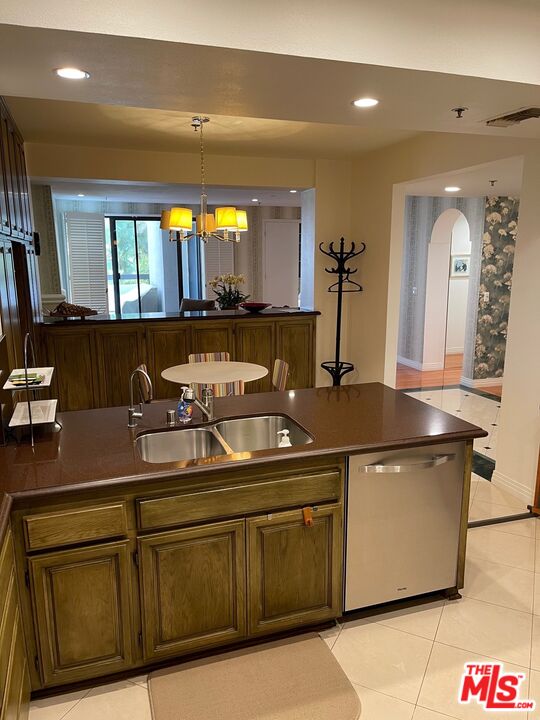 2142 Century Park Lane, Unit 108 Los Angeles, CA 90067 - Photo 8 of 28