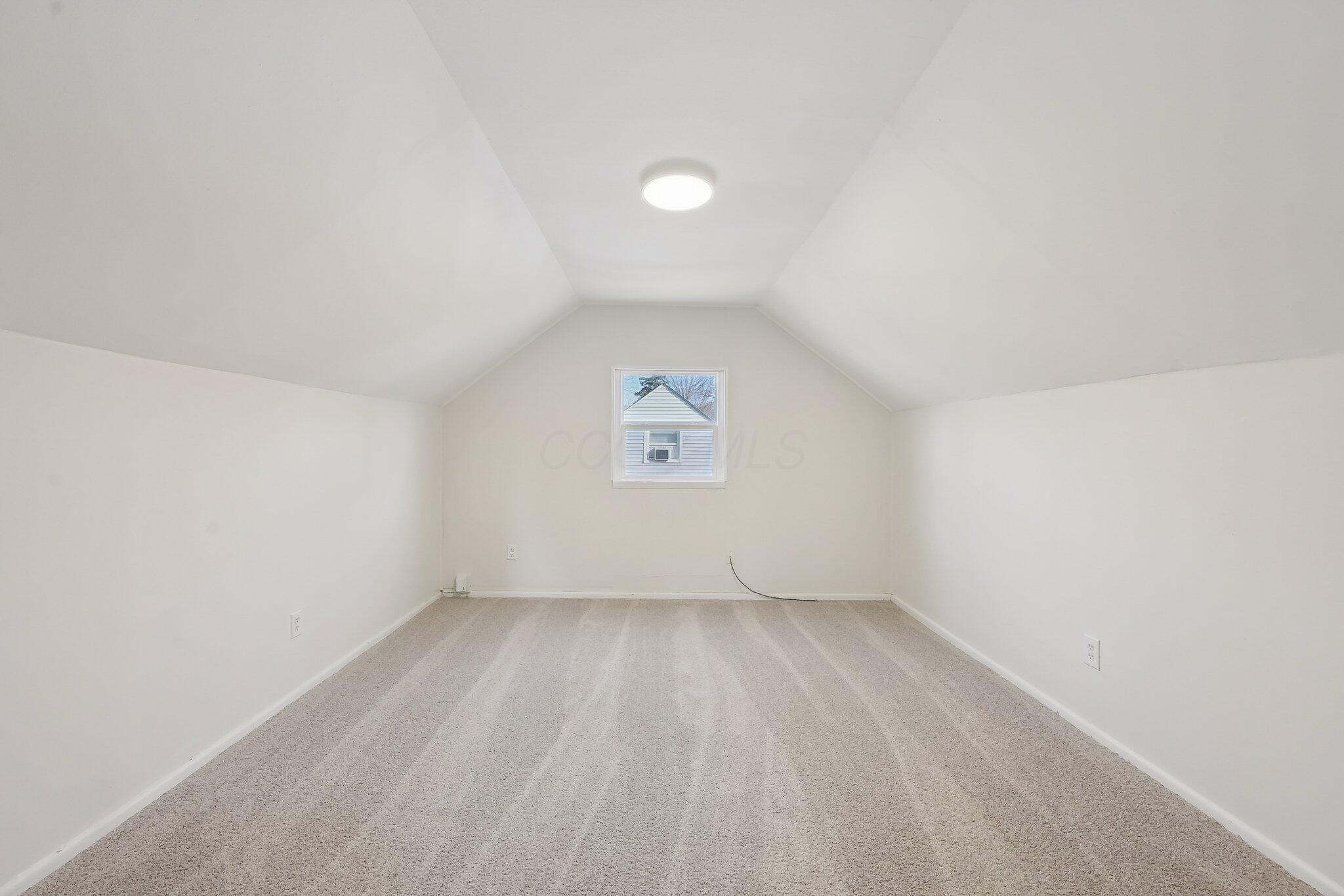 898 Bucknell Road Columbus, OH 43213 - Photo 23 of 30 listing_22