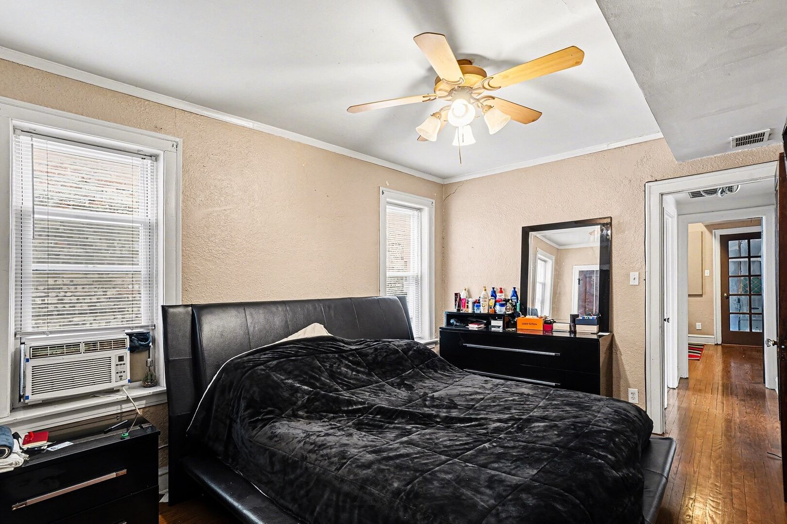 9047 South Laflin Street Chicago, IL 60620 - Photo 17 of 26