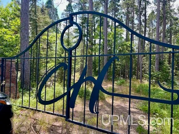 $435,000 | 41 Hwy Copper Harbor, Mohawk, MI 49950