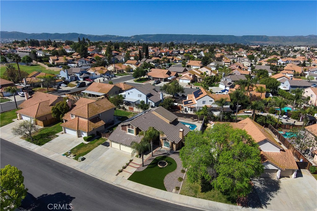 39203 Laurel Leaf Drive Murrieta, CA 92563 - Photo 53 of 59 an aerial view of residential houses with outdoor space
