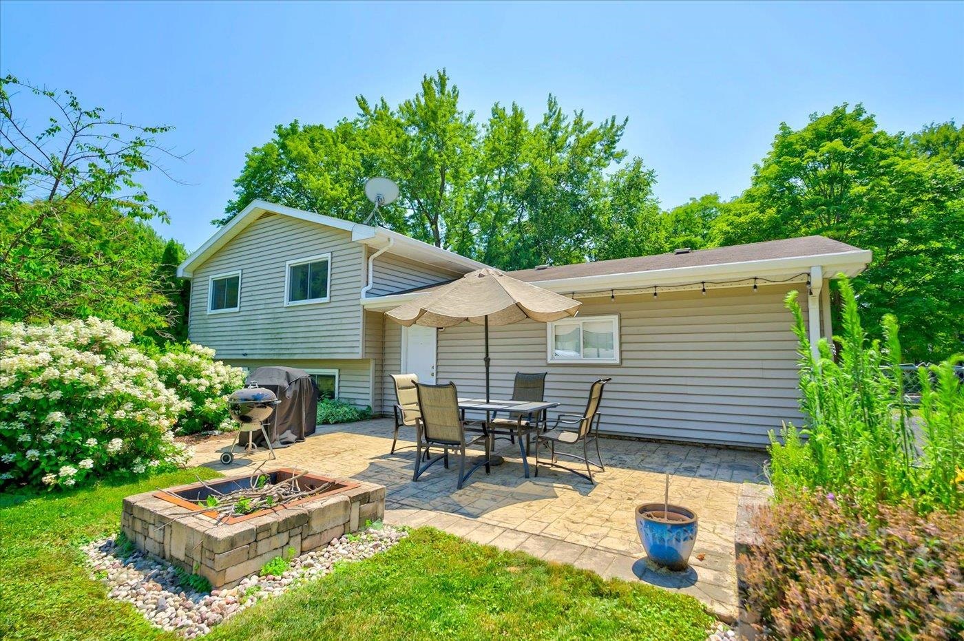 285 Walnut Street Oregon, WI 53575 - Photo 44 of 60