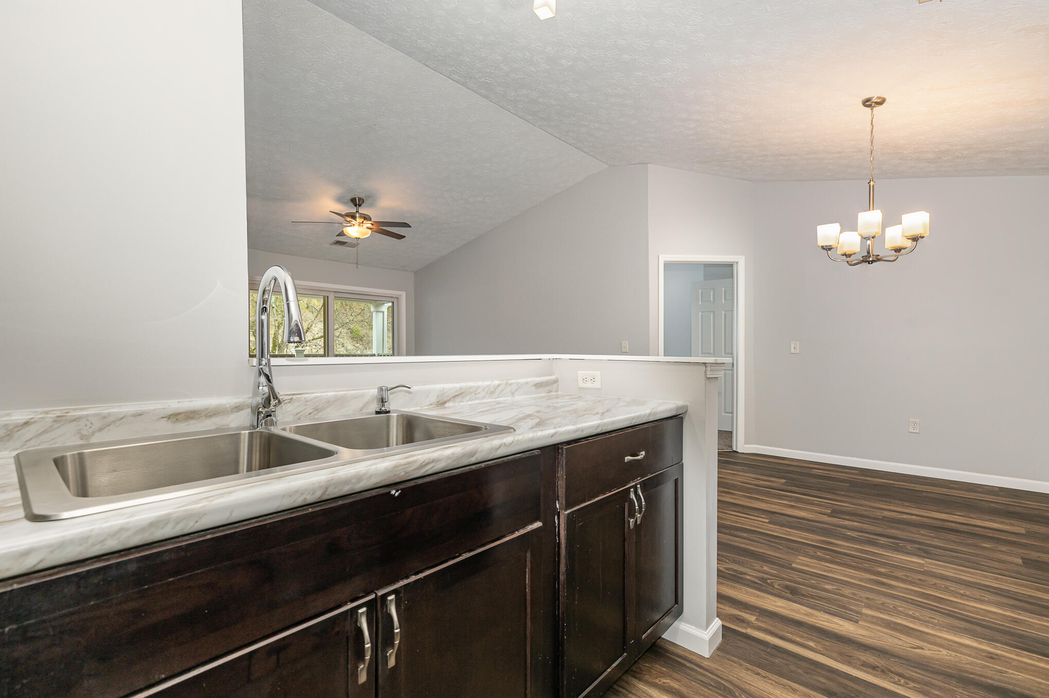 360 Timber Ridge Drive, Unit 9 Wilder, KY 41071 - Photo 11 of 23