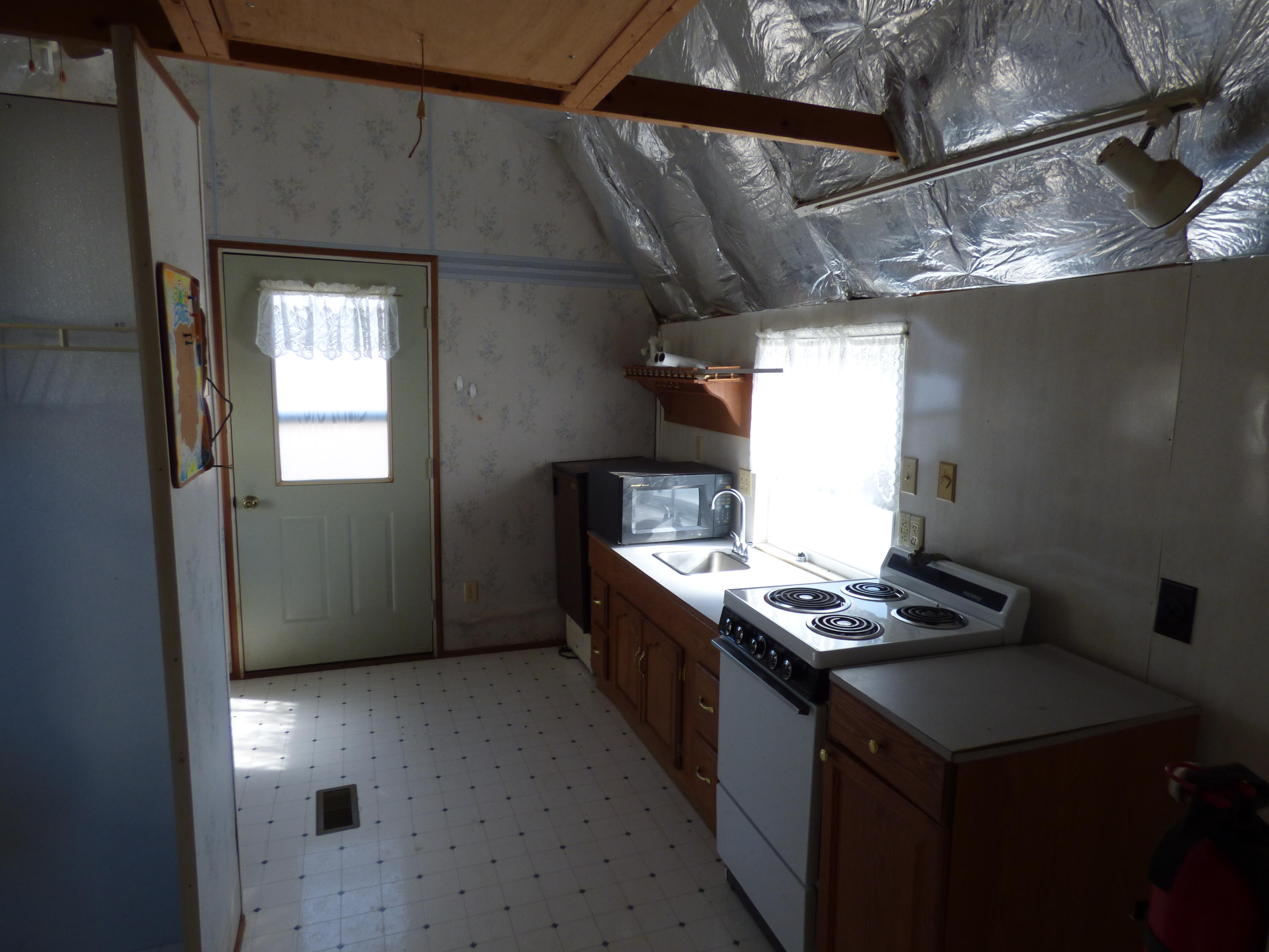 611 Gordon Road Crossville, TN 38572 - Photo 25 of 40 P1030806