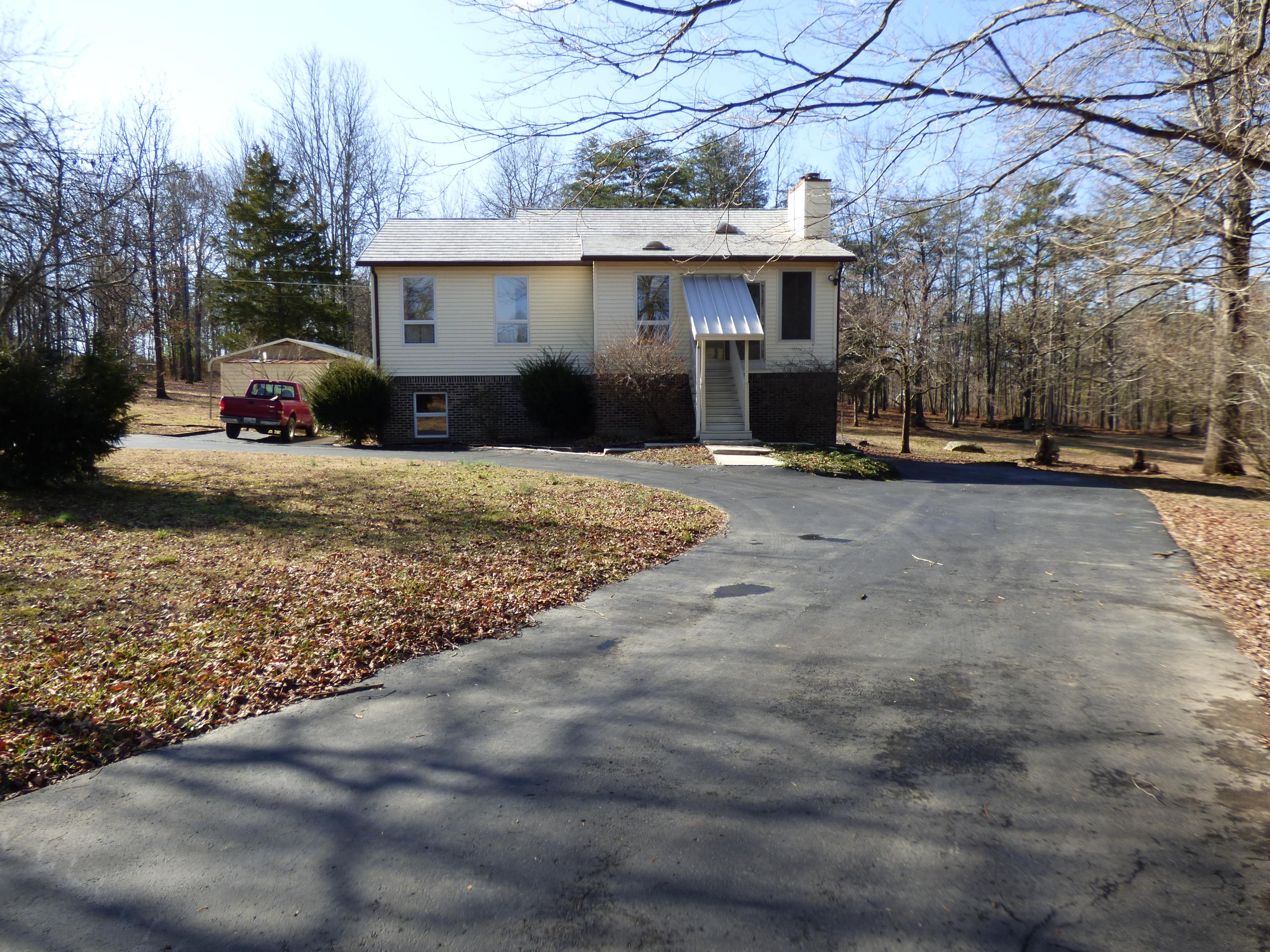 611 Gordon Road Crossville, TN 38572 - Photo 28 of 40 P1030820