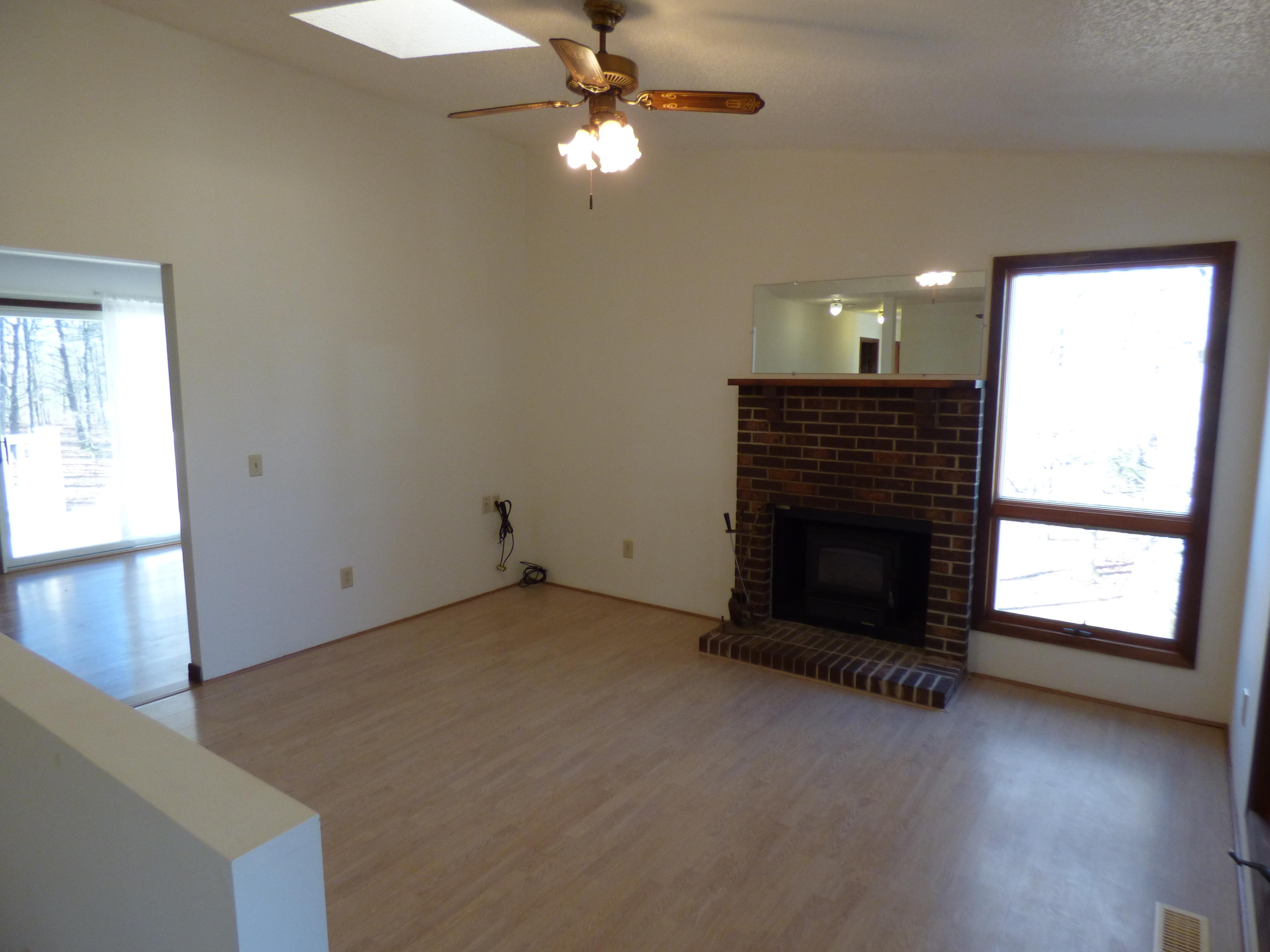 611 Gordon Road Crossville, TN 38572 - Photo 4 of 40 P1030762