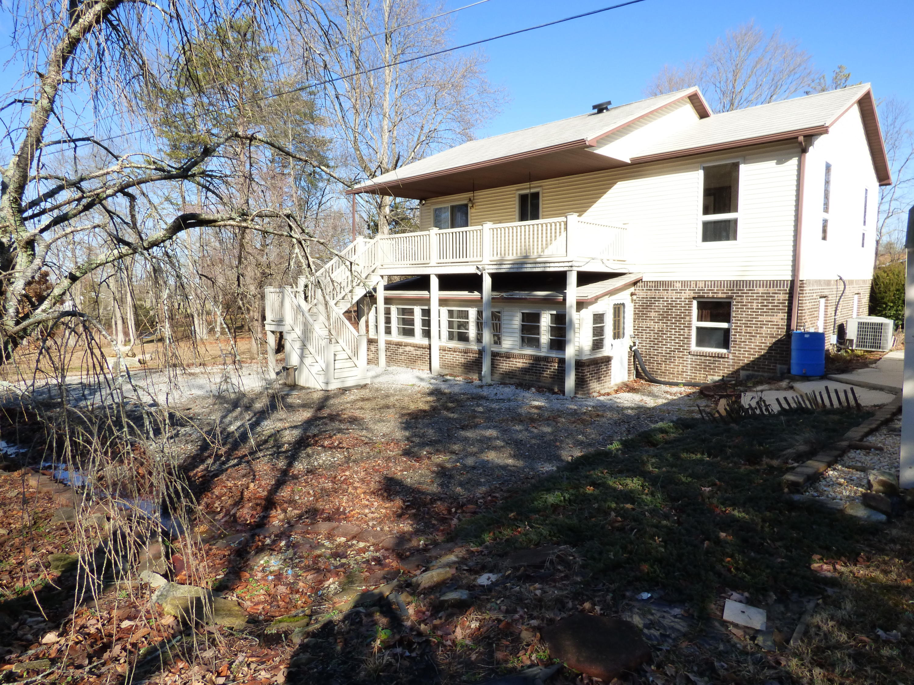 611 Gordon Road Crossville, TN 38572 - Photo 34 of 40 P1030811