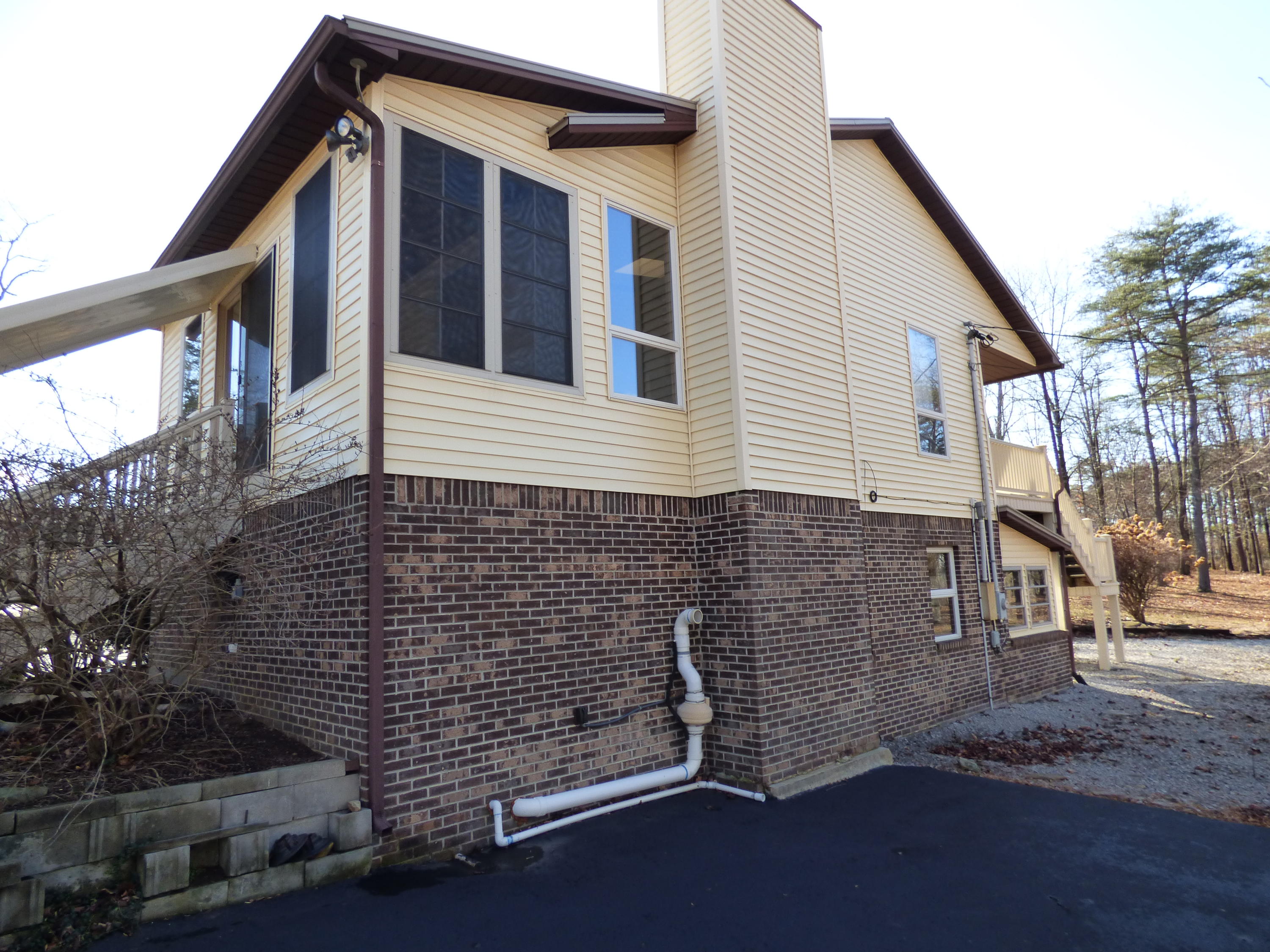 611 Gordon Road Crossville, TN 38572 - Photo 40 of 40 P1030818