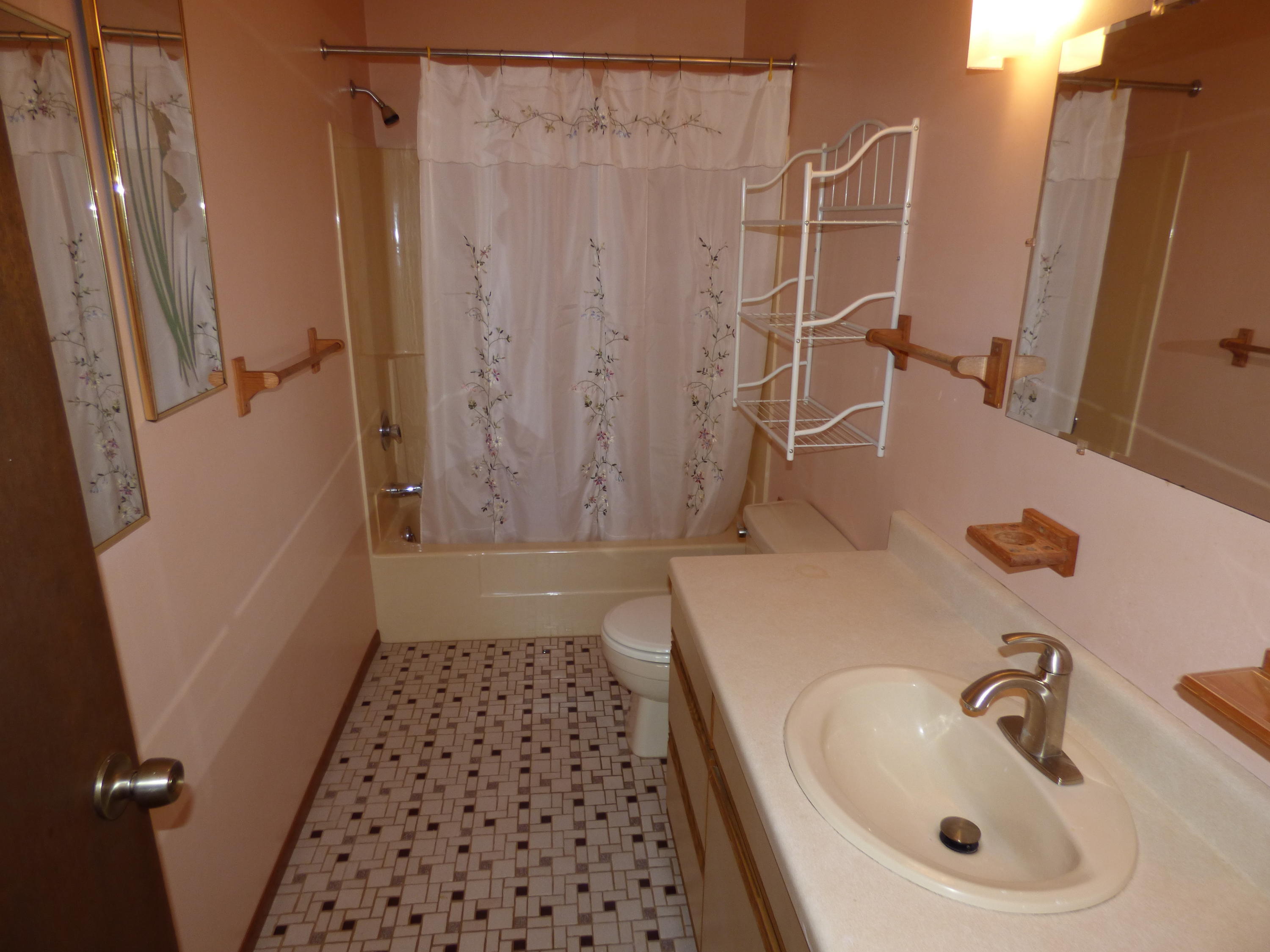 611 Gordon Road Crossville, TN 38572 - Photo 8 of 40 P1030778