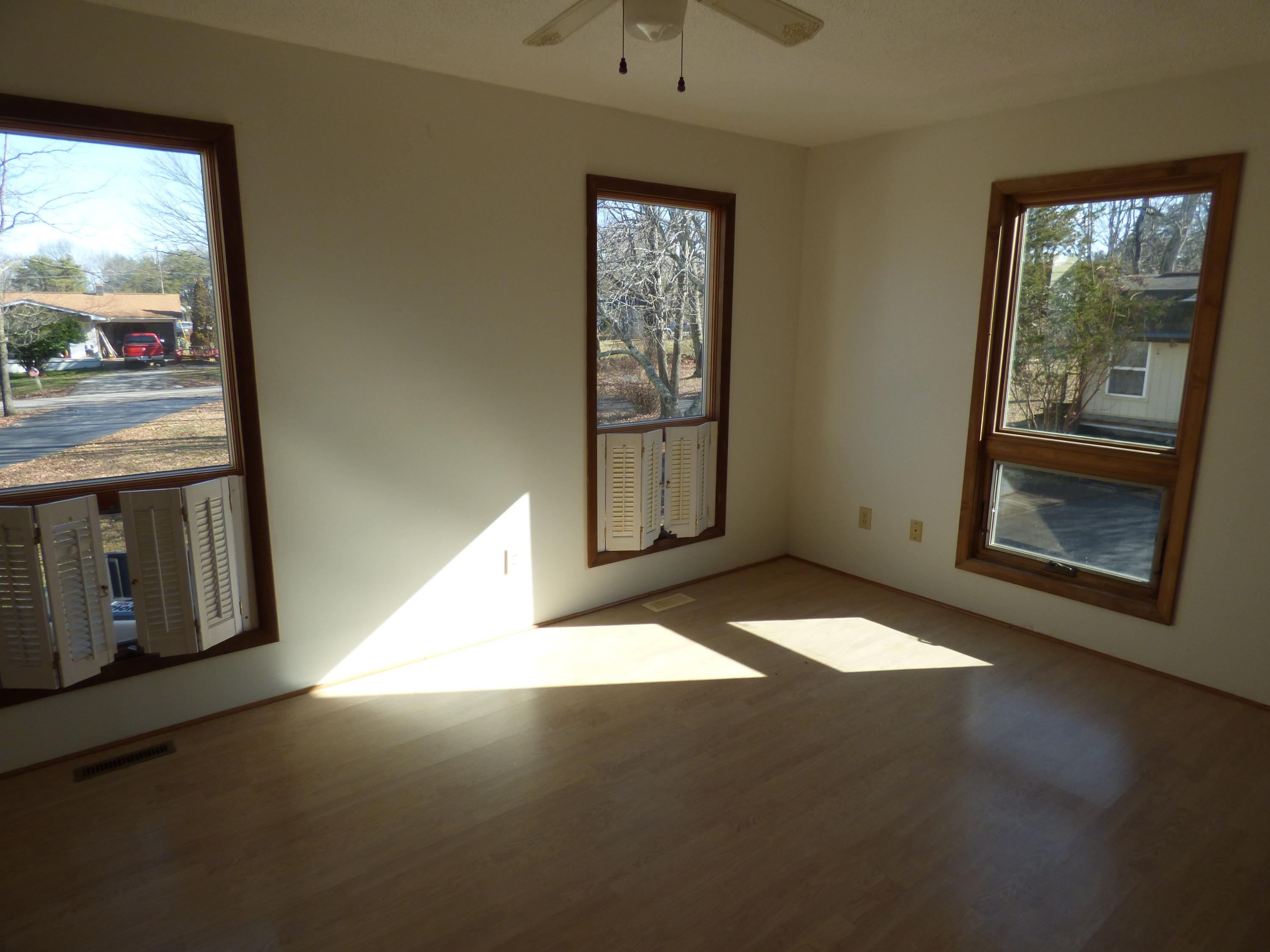 611 Gordon Road Crossville, TN 38572 - Photo 9 of 40 P1030780