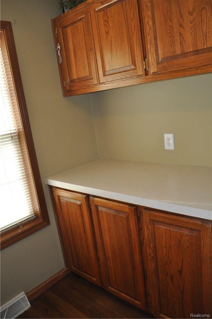 7794 Kearney Road Whitmore Lake, MI 48189 - Photo 22 of 50 DSC_0927.JPG