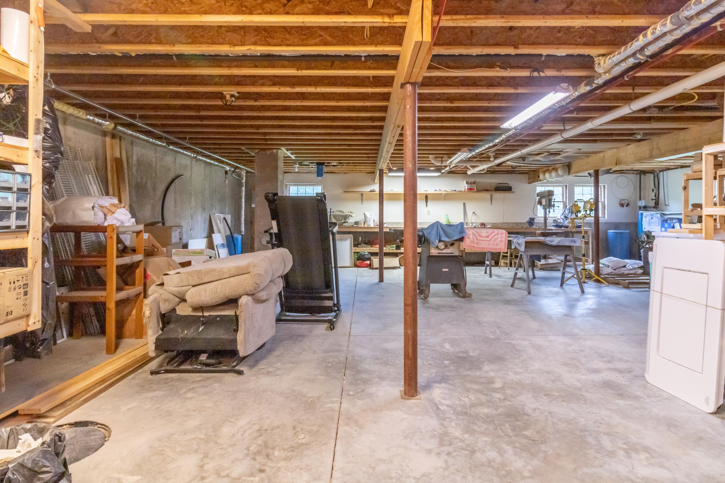 25 Meadow Road Winterport, ME 04496 - Photo 31 of 122 25 Meadow Road Interiors