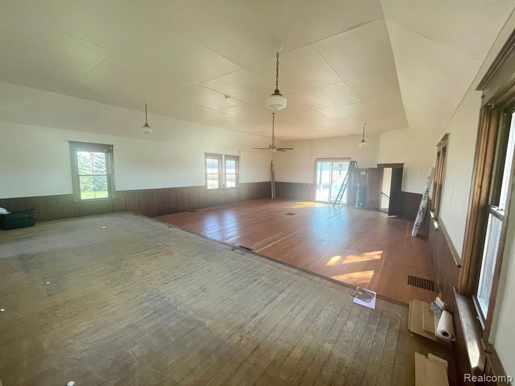 8496 Barnes Road Millington, MI 48746 - Photo 7 of 14