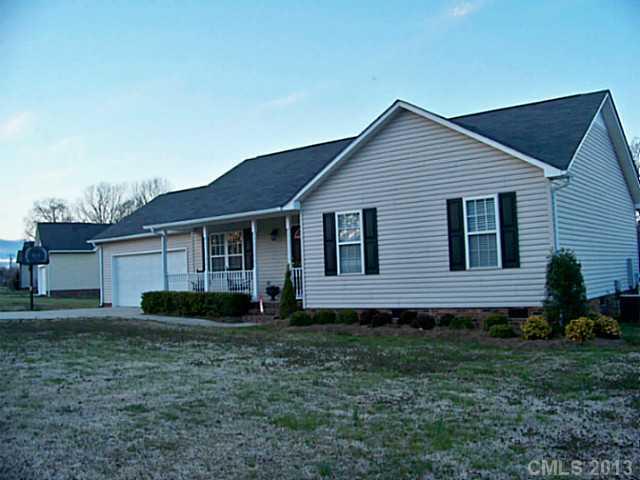 2096 Drive Inn Road Lincolnton, NC 28092 - Photo 1 of 15 Gallery Image 1