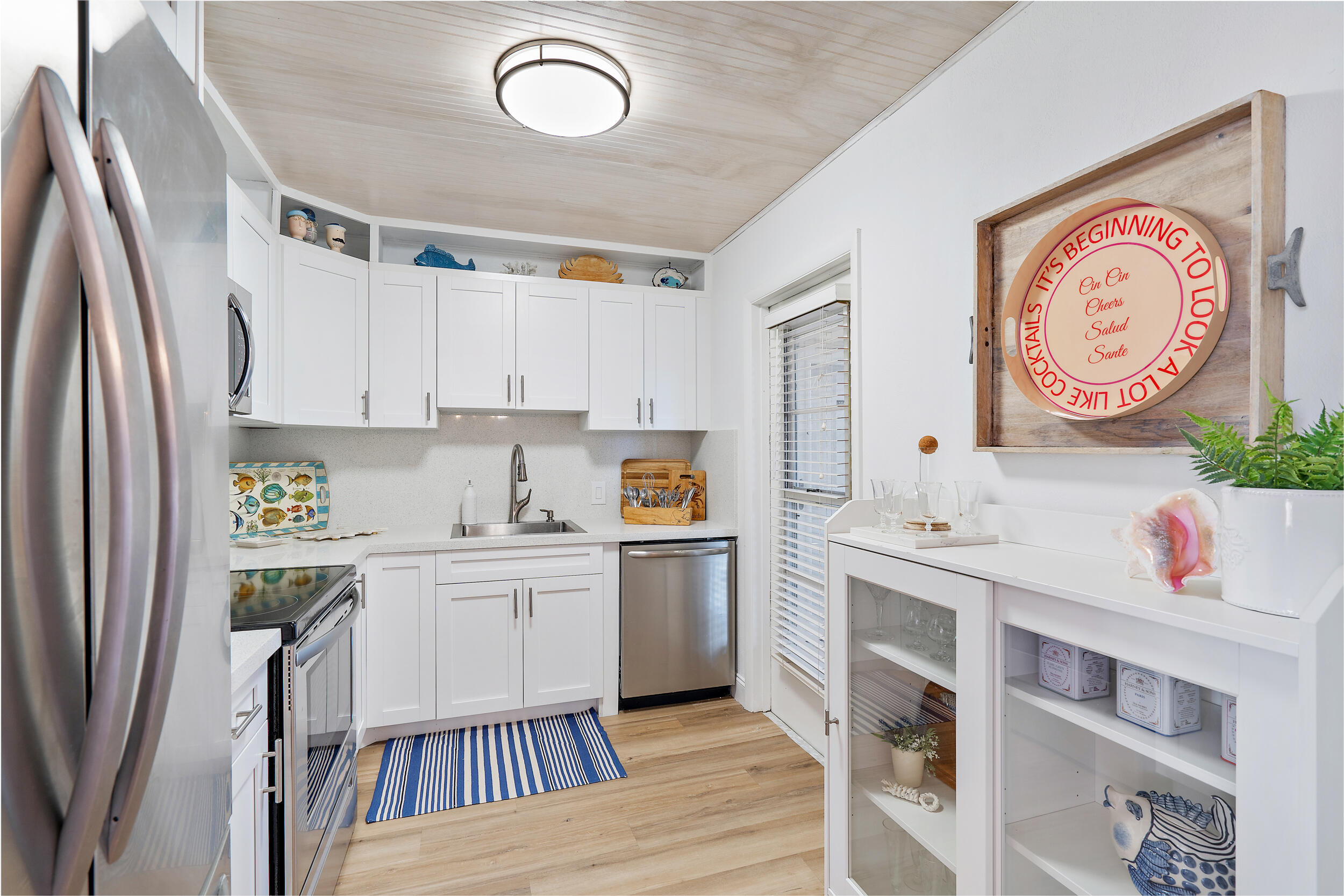 225 South Beach Road, Unit 105 Tequesta, FL 33469 - Photo 15 of 26 Kitchen