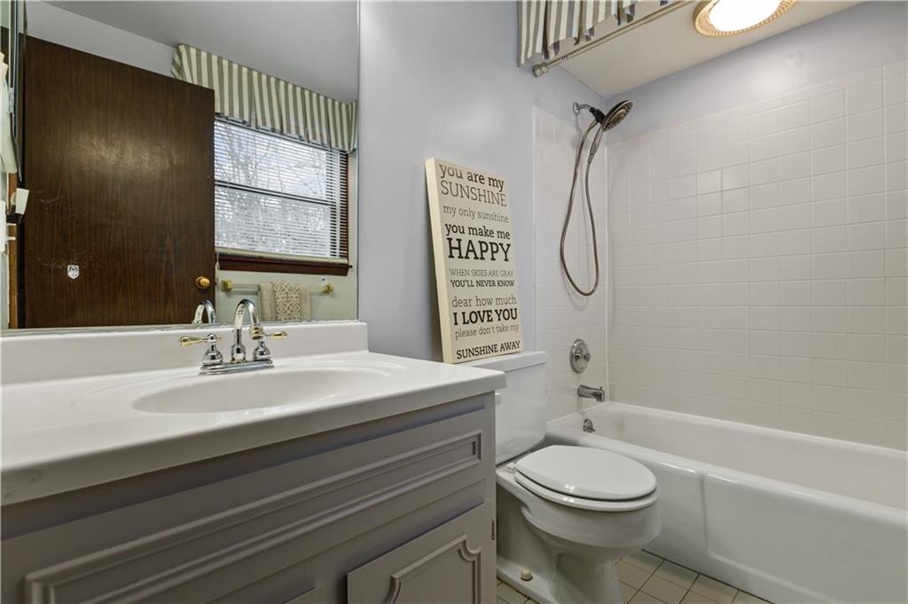 9375 Timber Trail Pittsburgh, PA 15237 - Photo 17 of 24 Gallery Image 17