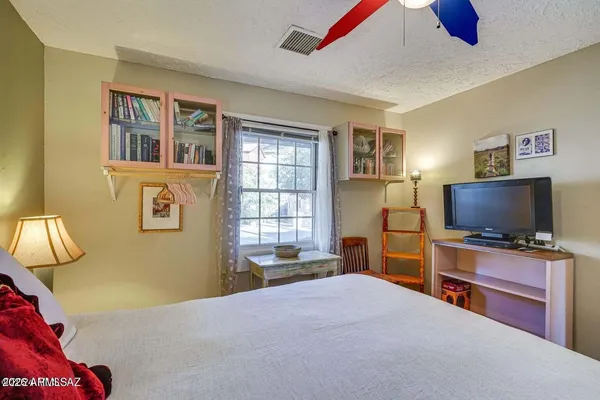 $1,950 | 506 Tombstone Canyon, Bisbee, AZ 85603