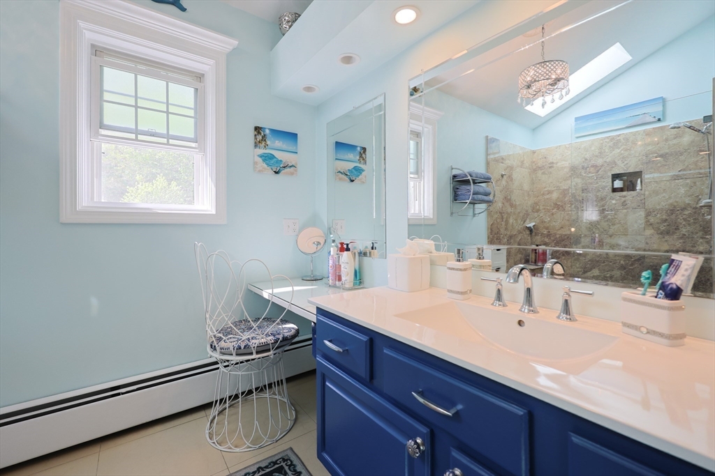 16 Judith Circle Sutton, MA 01590 - Photo 18 of 29 Gallery Image 18