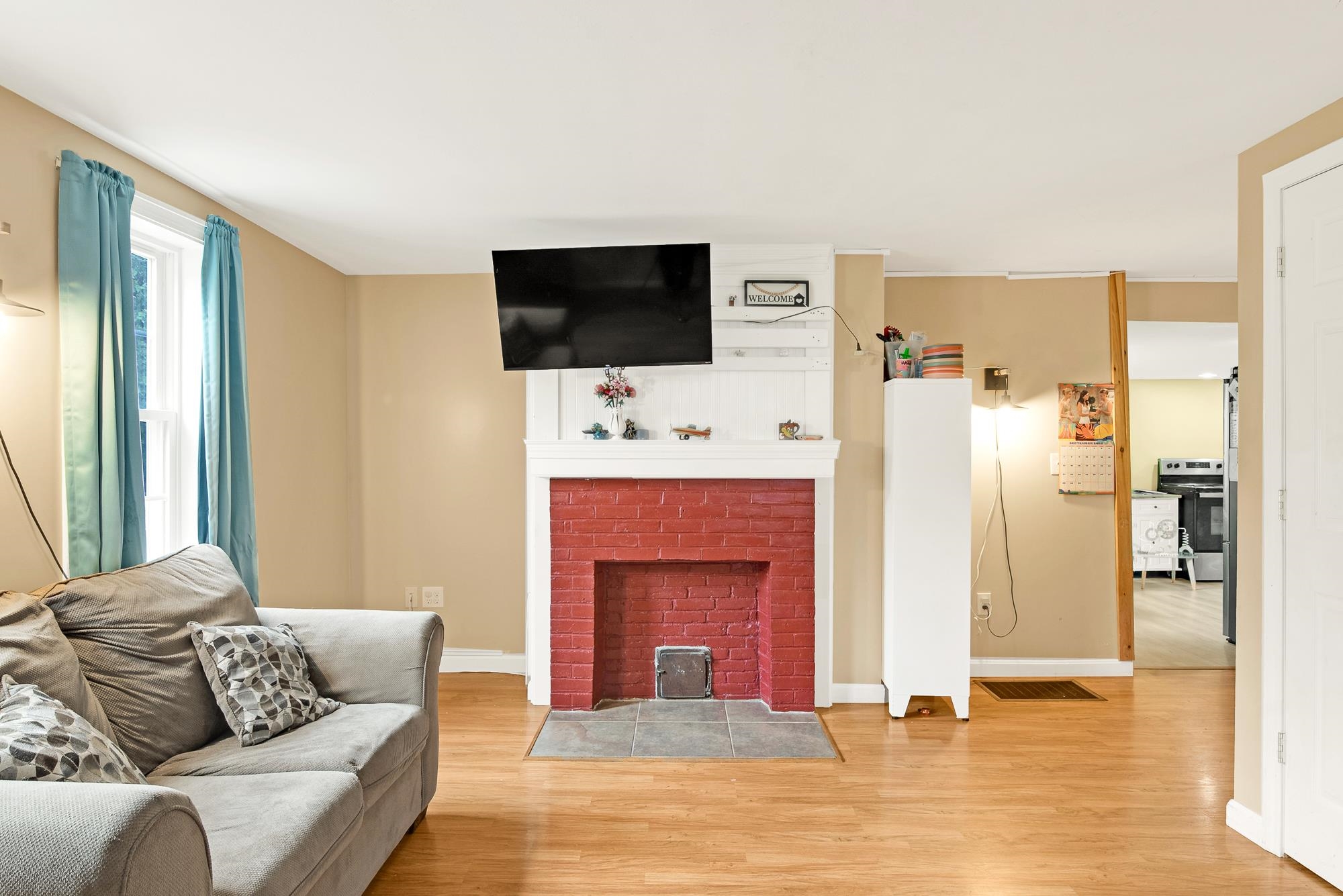 191 Main Street Alton, NH 03809 - Photo 7 of 37