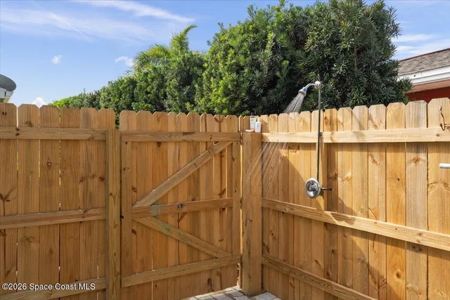 $859,900 | 808 Puesta Del Sol Plaza, Indialantic, FL 32903