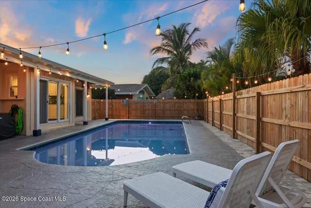 $859,900 | 808 Puesta Del Sol Plaza, Indialantic, FL 32903