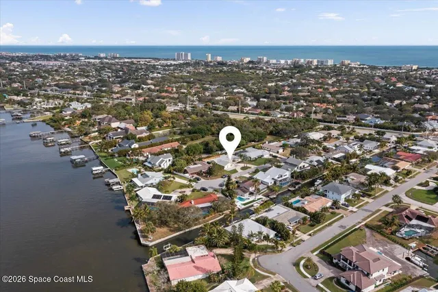 $859,900 | 808 Puesta Del Sol Plaza, Indialantic, FL 32903