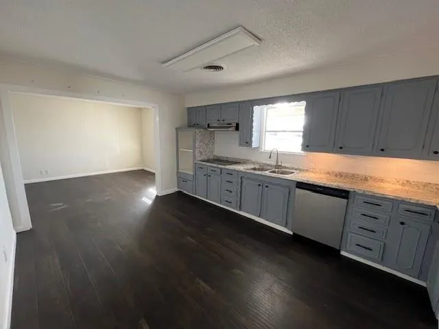 $1,799 | 5706 Lee Street, Greenville, TX 75401