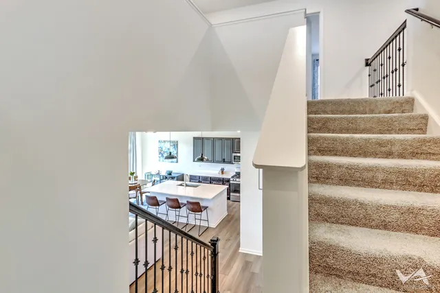 $600,000 | 1828 Coralito Lane, Elgin, IL 60124