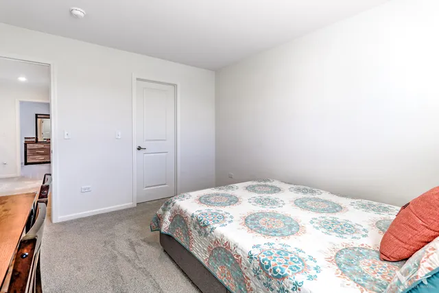 $600,000 | 1828 Coralito Lane, Elgin, IL 60124