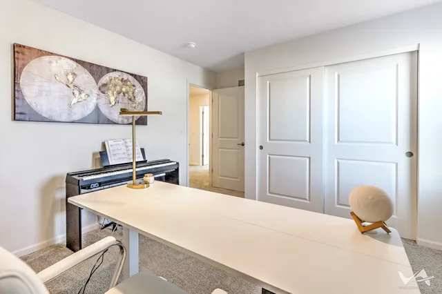 $600,000 | 1828 Coralito Lane, Elgin, IL 60124