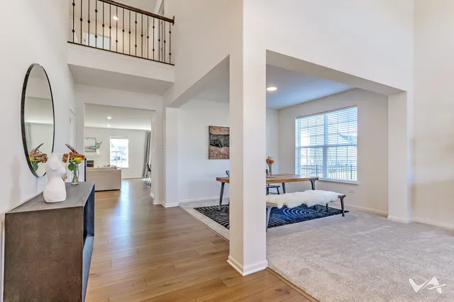 $600,000 | 1828 Coralito Lane, Elgin, IL 60124