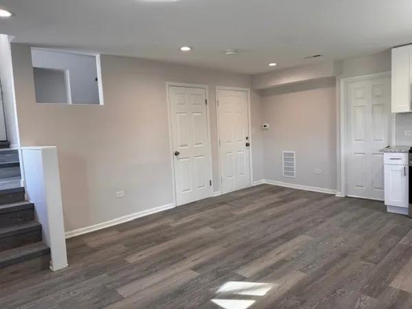 $4,200 | 1846 Wesley Avenue, Unit 2, Evanston, IL 60201