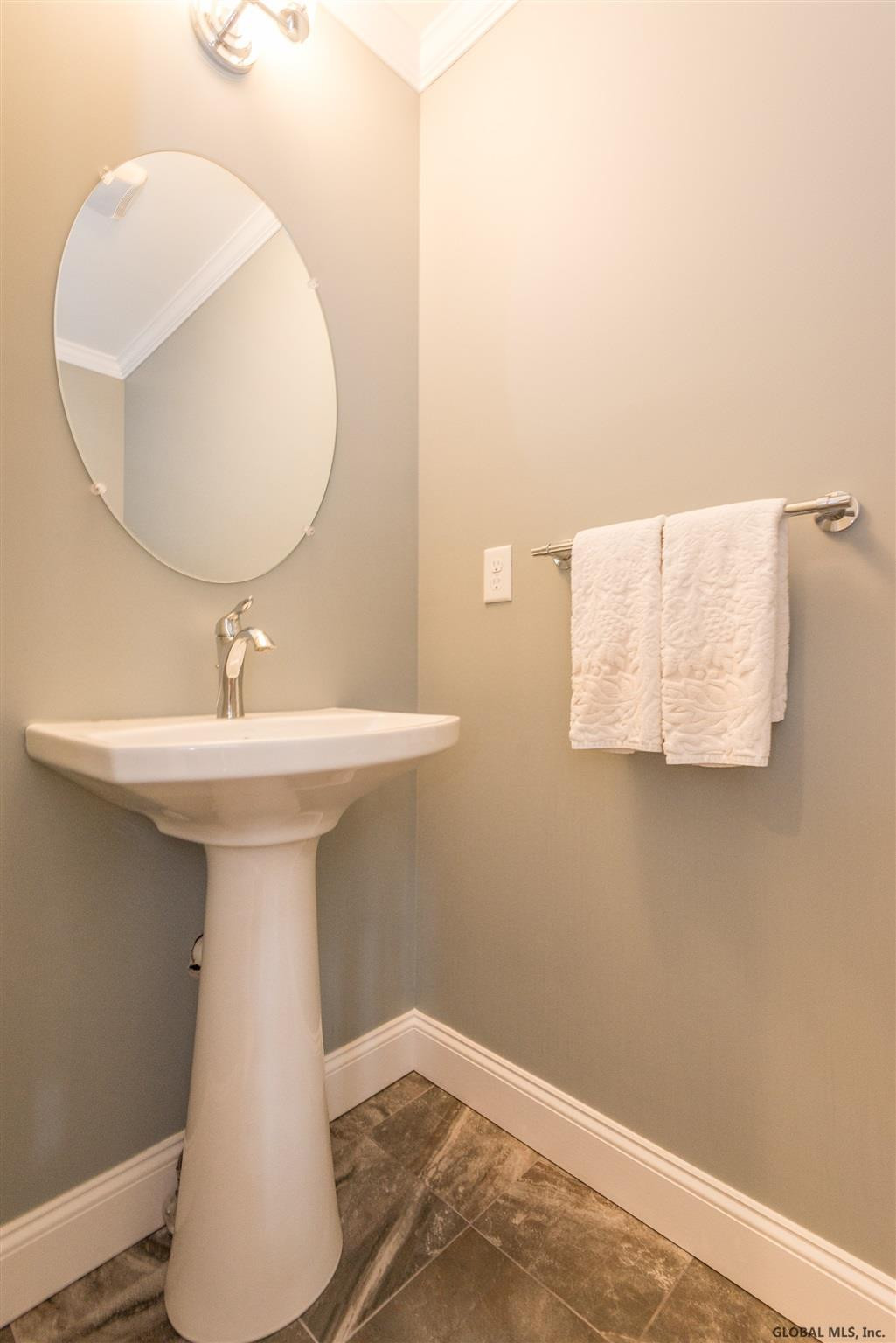 1440 Rocco Drive Schenectady, NY 12303 - Photo 20 of 39 Photo 20