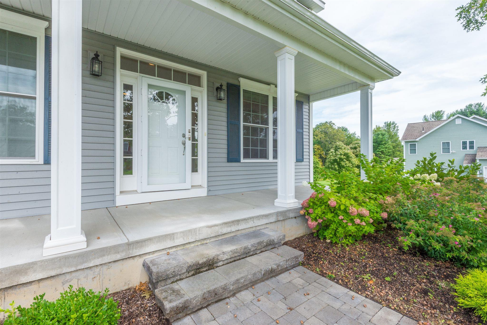 1440 Rocco Drive Schenectady, NY 12303 - Photo 3 of 39 Photo 3
