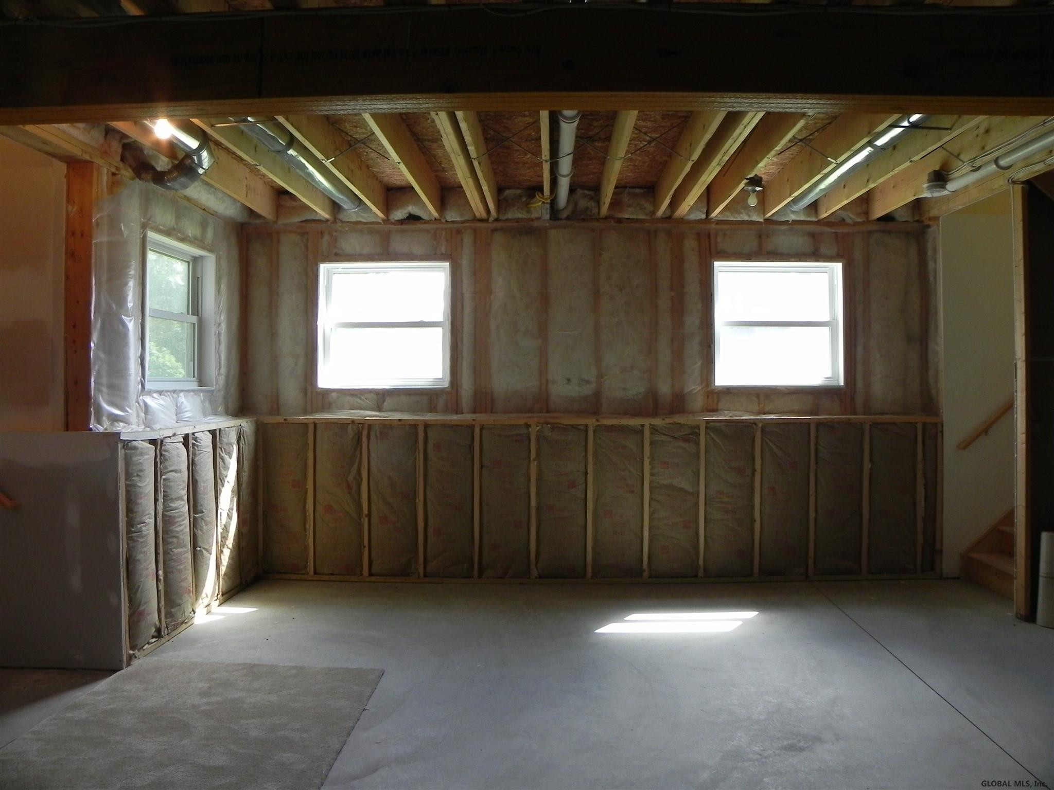 1440 Rocco Drive Schenectady, NY 12303 - Photo 33 of 39 Photo 33