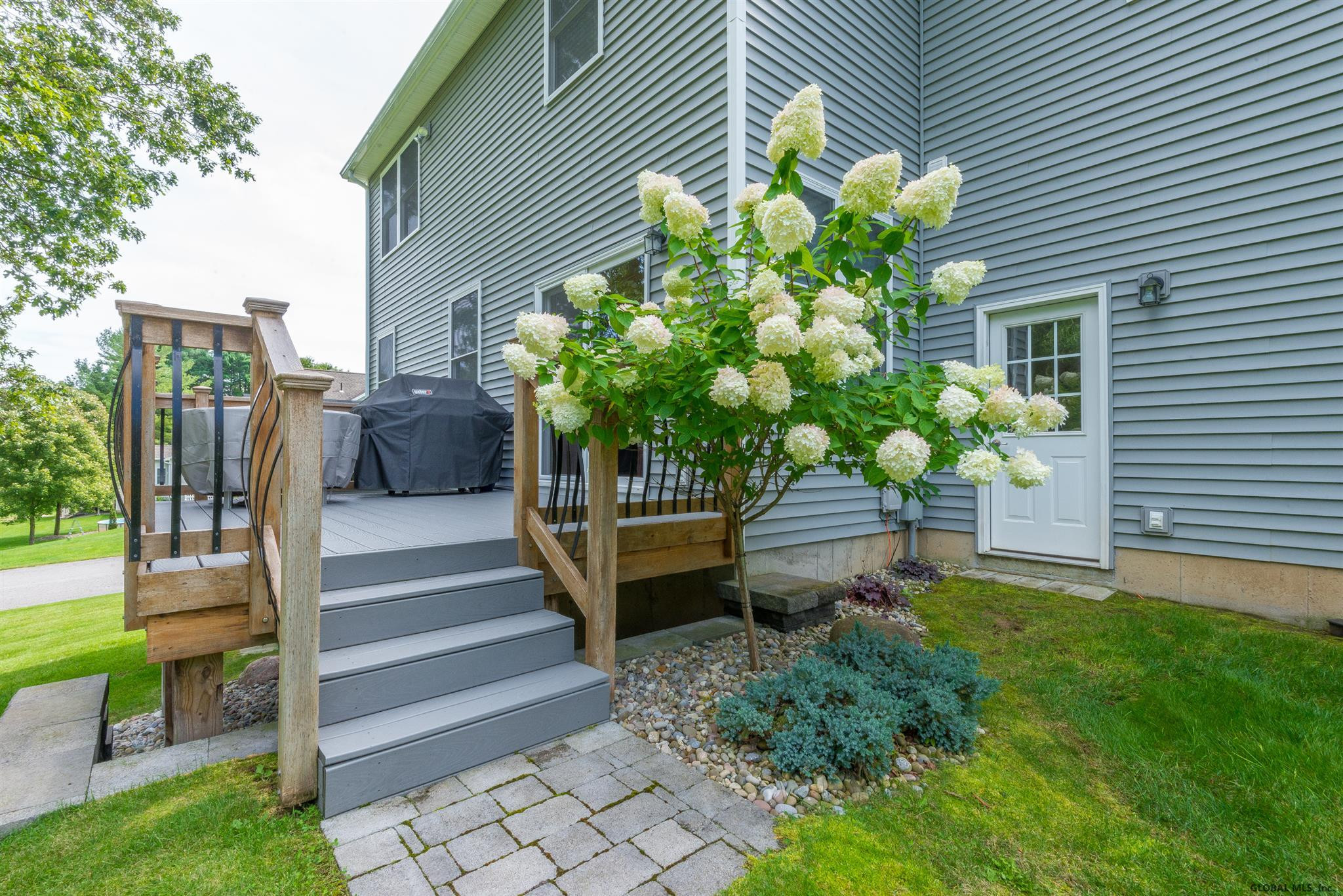 1440 Rocco Drive Schenectady, NY 12303 - Photo 35 of 39 Photo 35