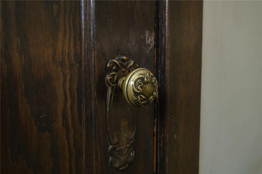 14 Oakwood Road Pittsburgh, PA 15205 - Photo 5 of 24 Gallery Image 5