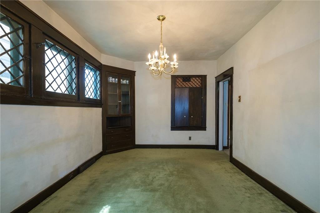 14 Oakwood Road Pittsburgh, PA 15205 - Photo 8 of 24 Gallery Image 8