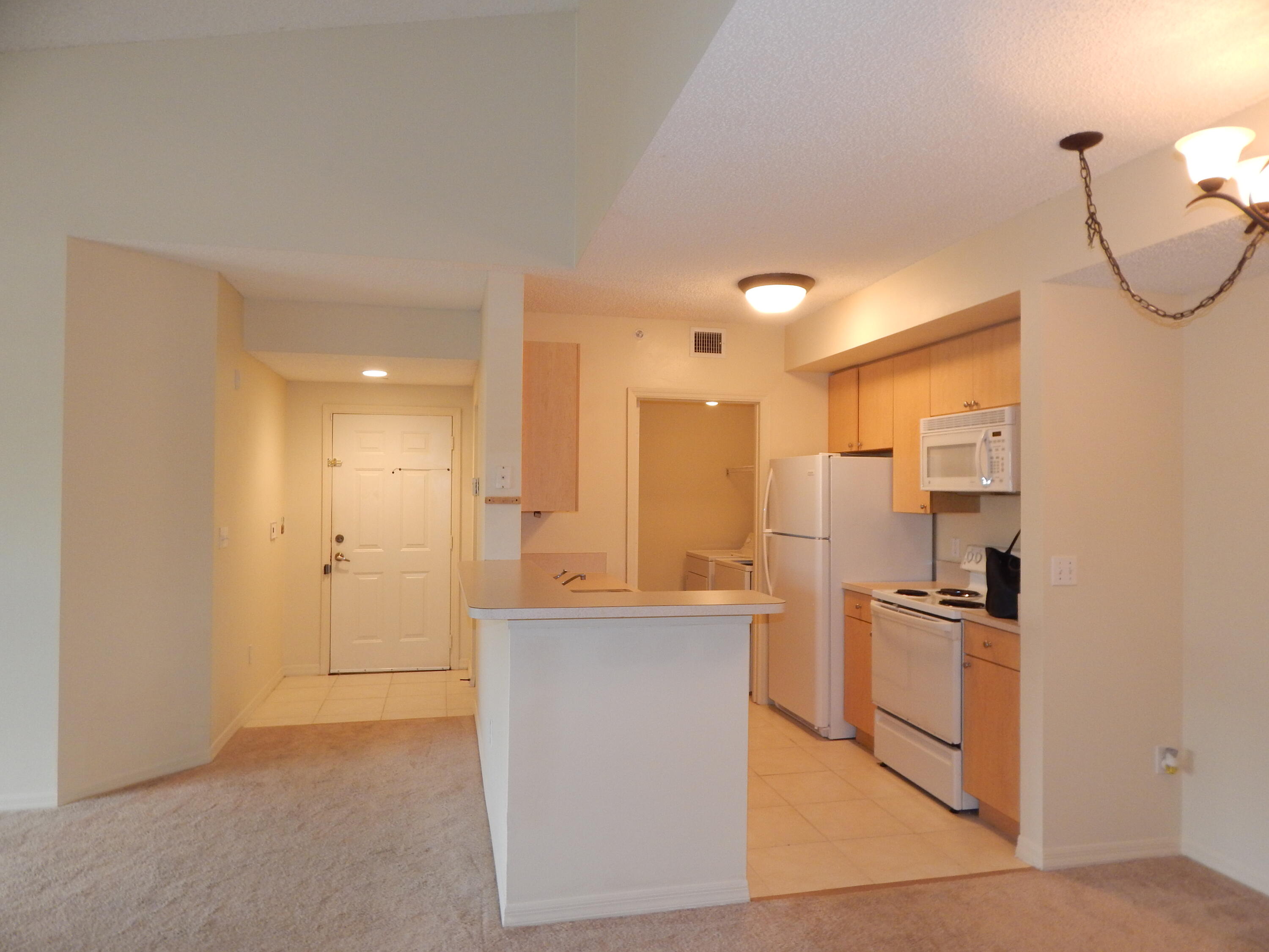 5016 Lantana Road, Unit 1308 Lake Worth, FL 33463 - Photo 4 of 68 Lake Worth Condo All Ages 2/2 For Sale