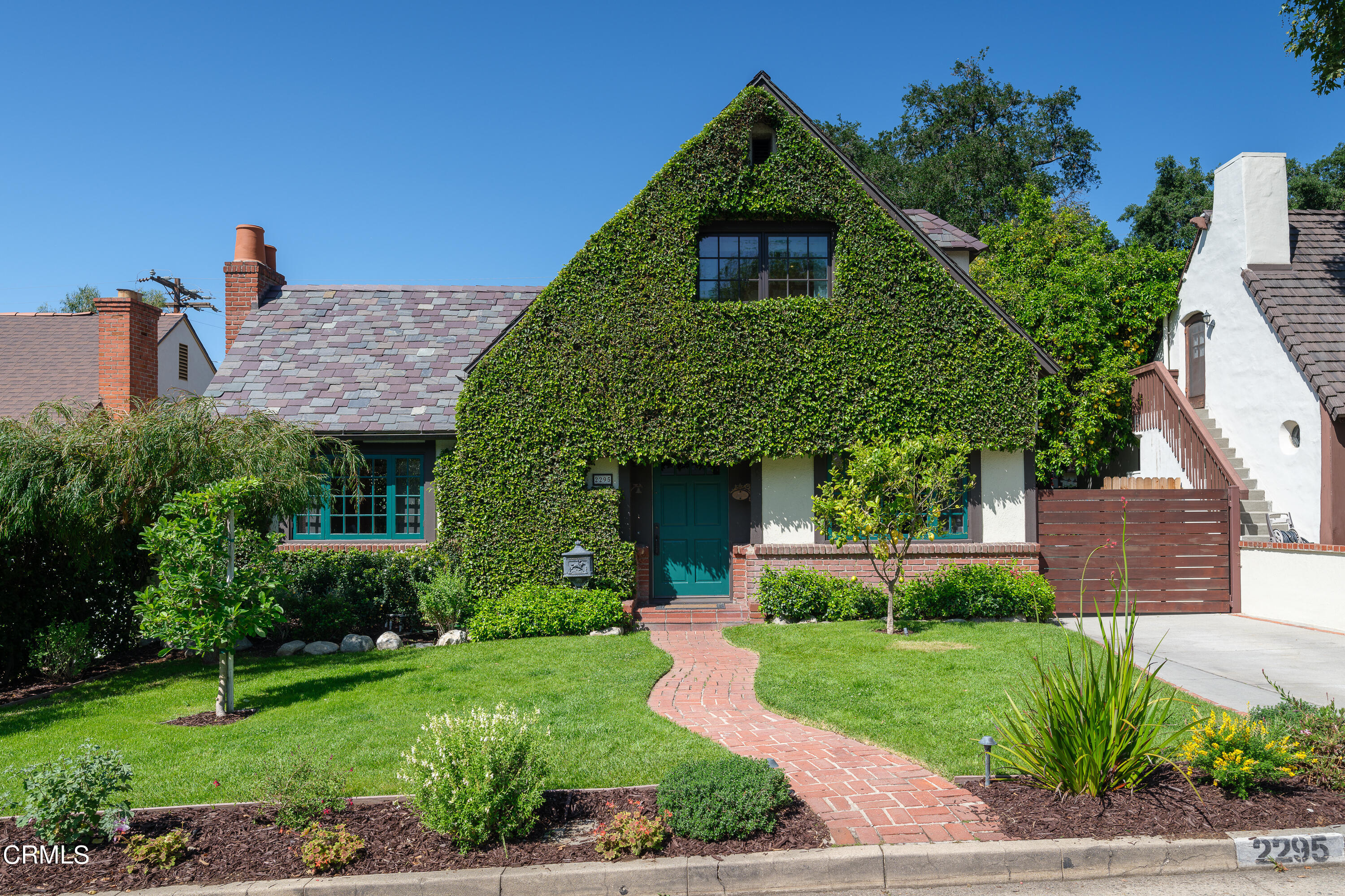 2295 Norwic Place Altadena, CA 91001 - Photo 2 of 60 a front view of a house with a yard