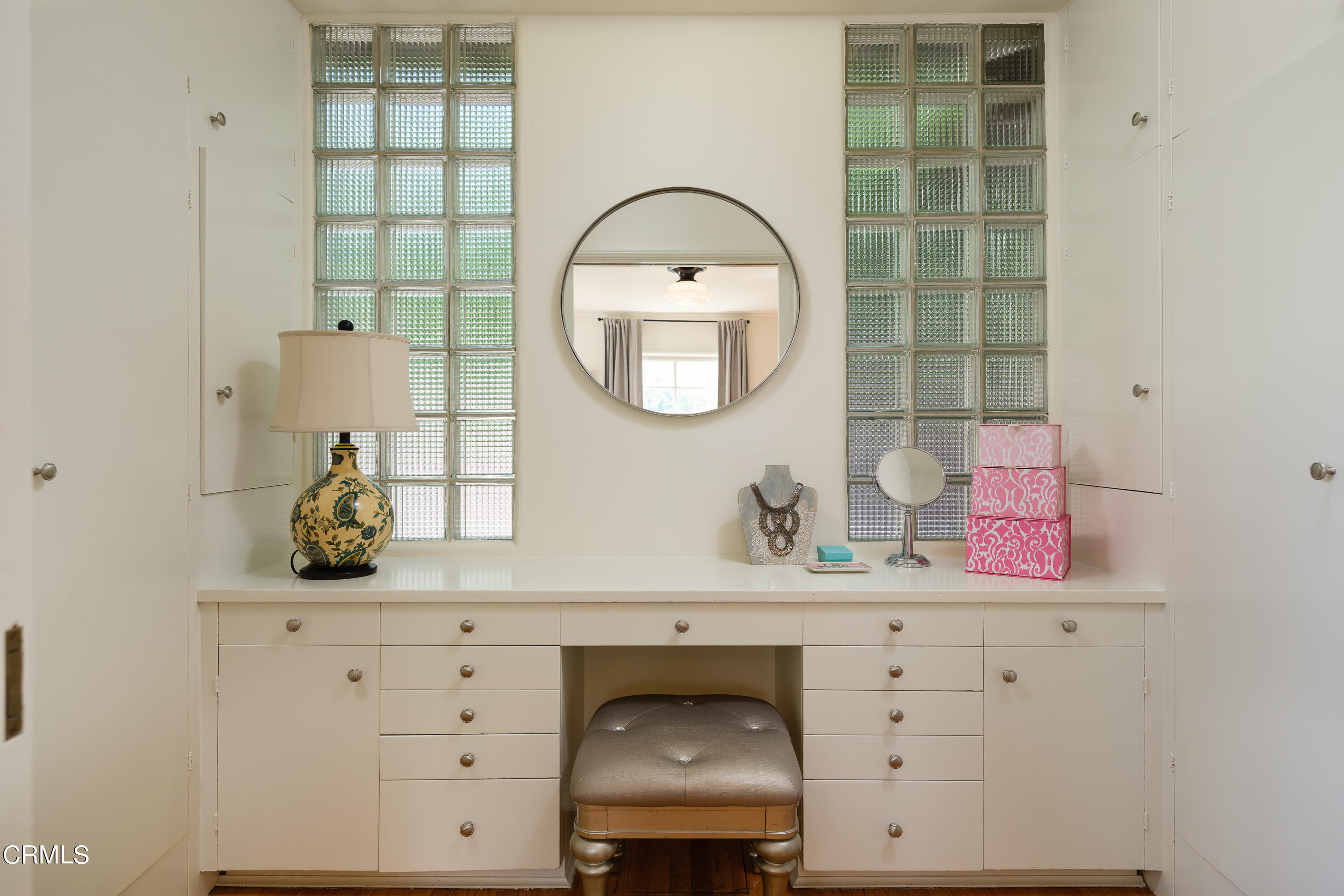 2295 Norwic Place Altadena, CA 91001 - Photo 27 of 60 a front view of a house with white wall