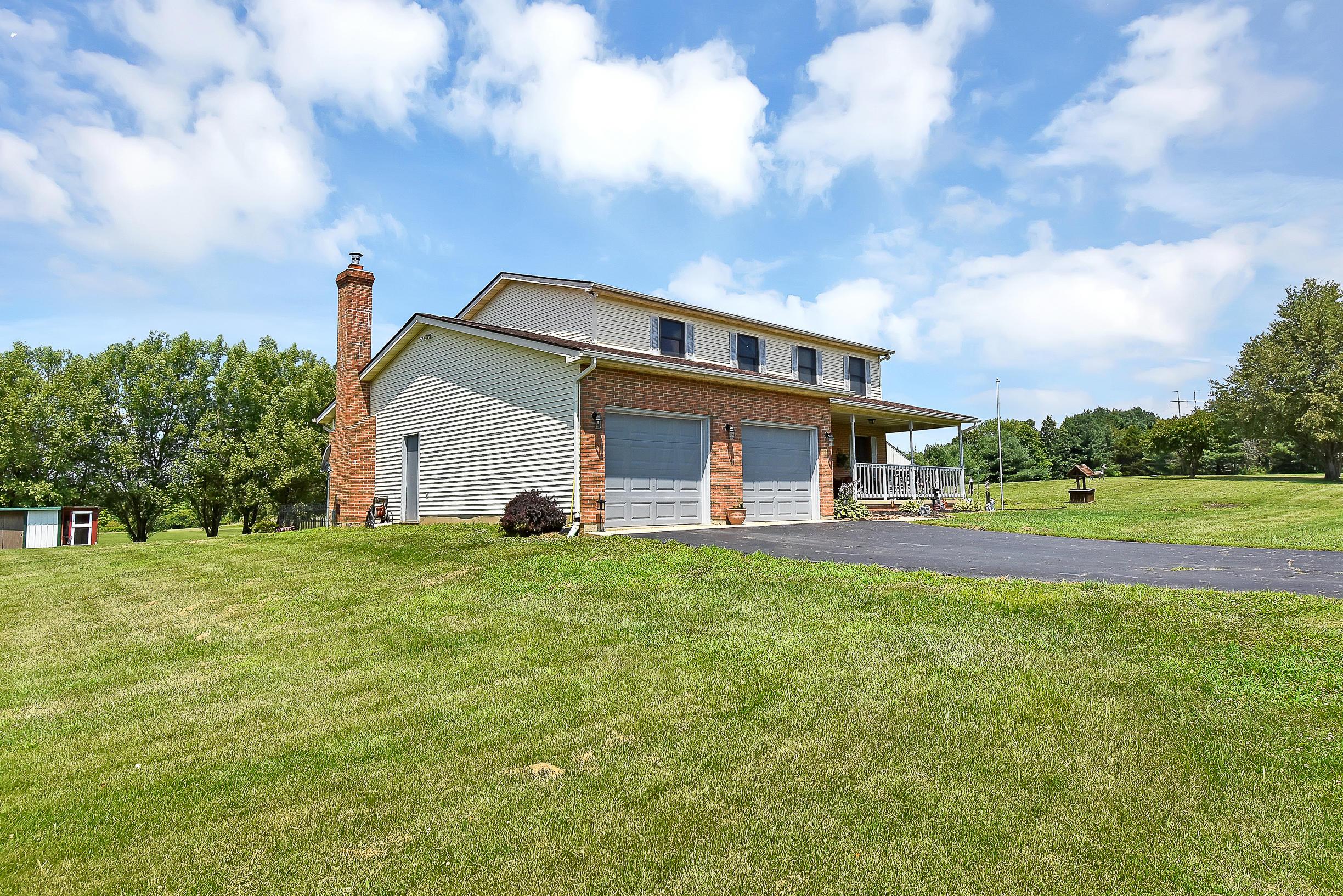 2333 Pickerington Road Carroll, OH 43112 - Photo 4 of 43 Gallery Image 4
