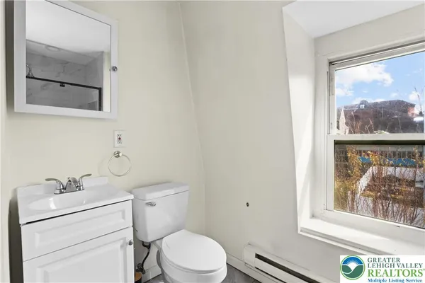 $450,000 | 1113 Ferry Street, Easton, PA 18042