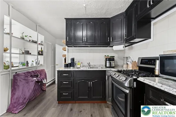 $450,000 | 1113 Ferry Street, Easton, PA 18042