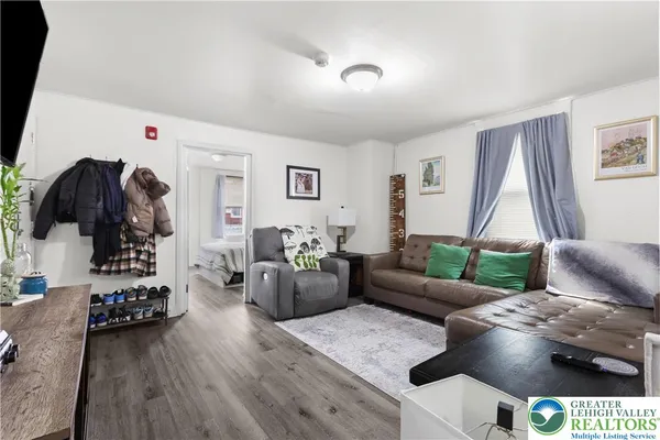 $450,000 | 1113 Ferry Street, Easton, PA 18042