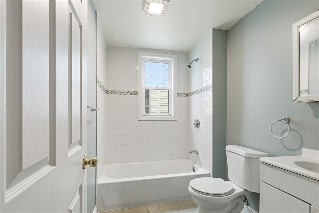 9 Edwin Street Boston, MA 02124 - Photo 20 of 39